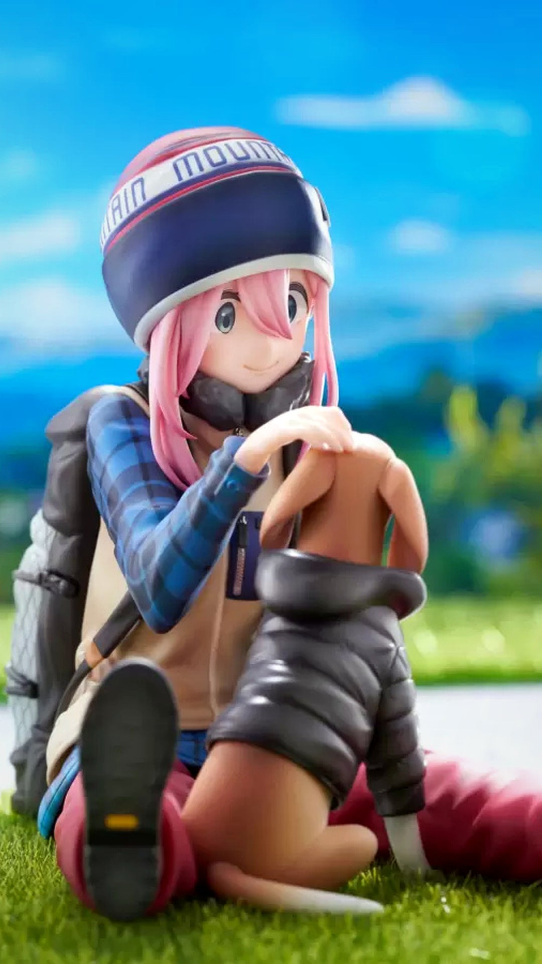 Laid-Back Camp Figure Series cover - Mega Claw