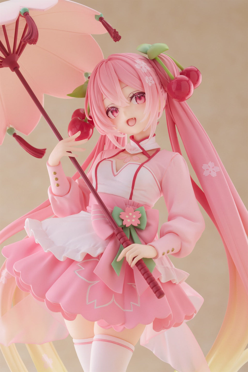 Hatsune Miku AMP Plus Sakura Dress Ver. - Collectible Figure - collectible figure product view 8