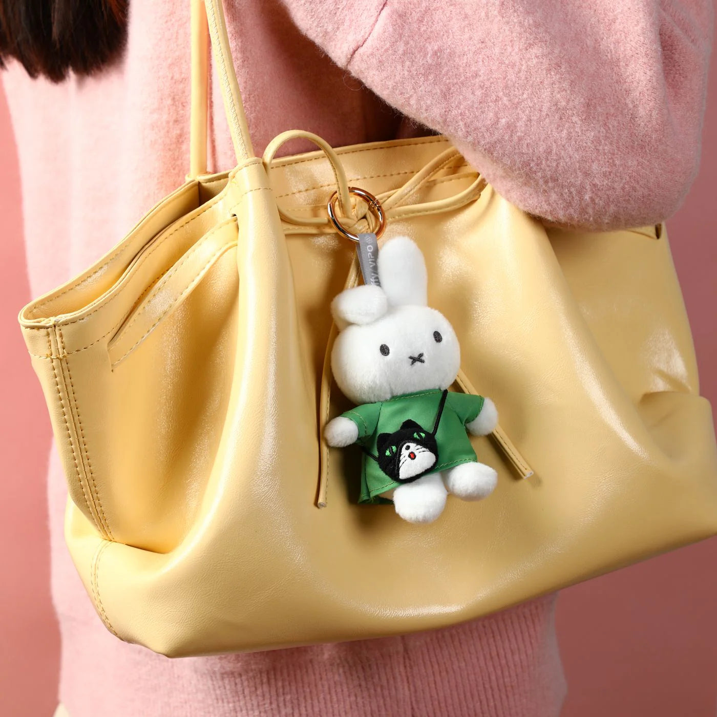 Miffy Mini Bag Keychain Blind Box - VIPO bag-accessory Blind Box Keychain at Mega Claw, product image 2